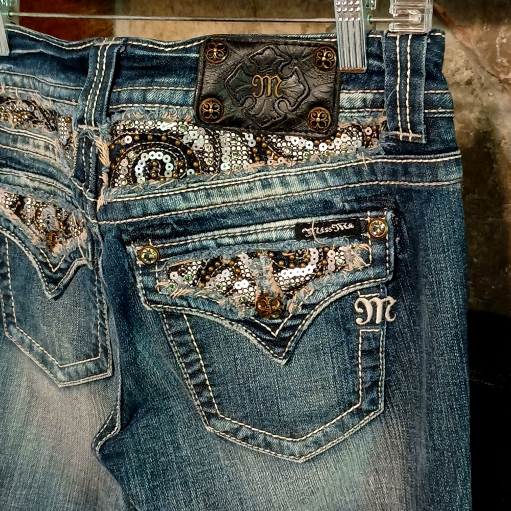 Miss Me Embellished Jeans - Size 27